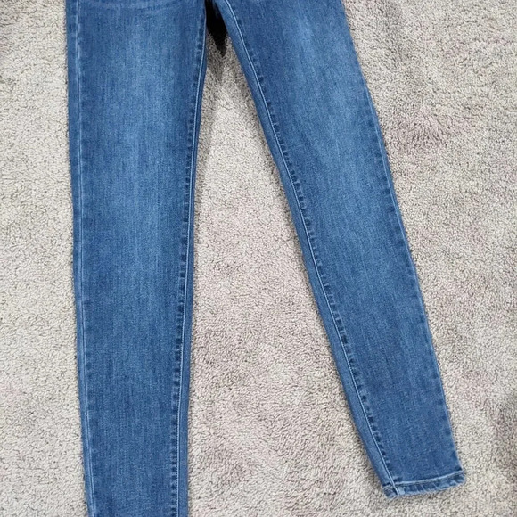 KanCan Dark Wash Mid Rise Skinny Jeans Size 7 - Picture 3 of 10